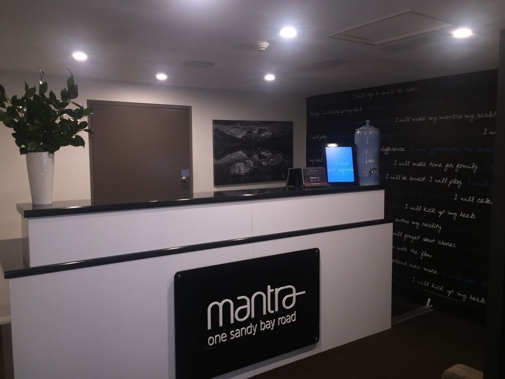 Mantra One Sandy Bay Road Hobart Exterior foto
