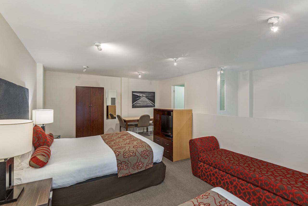 Mantra One Sandy Bay Road Hobart Exterior foto
